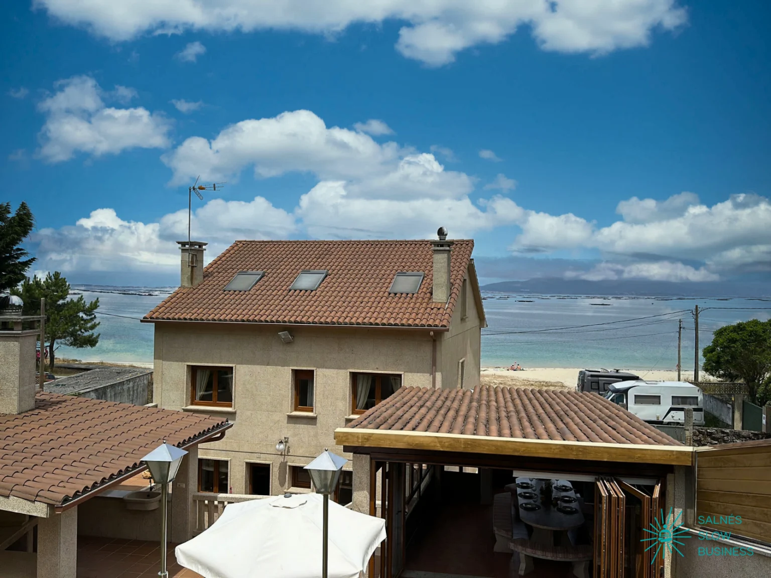 BEACH-HOUSE-O-GROVE-2