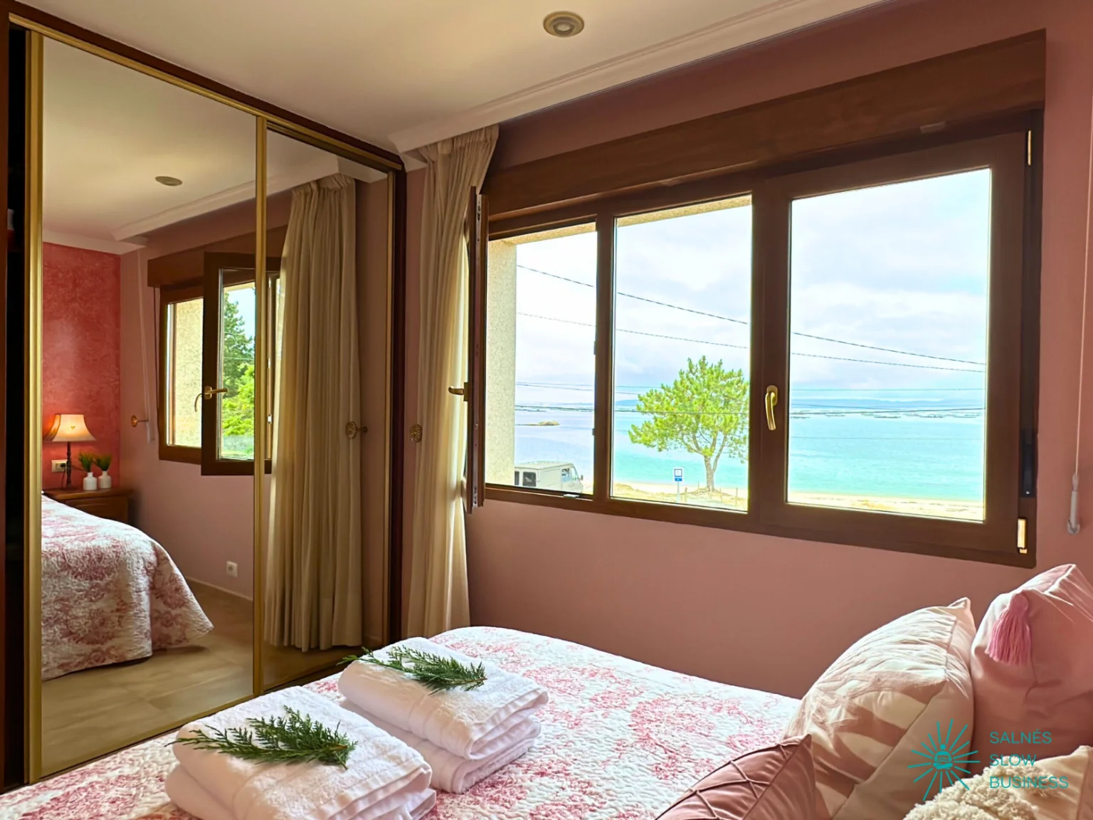 BEACH-HOUSE-O-GROVE-4